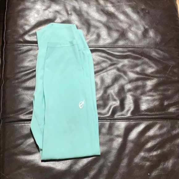 P’tula Alaina size L - Picture 2 of 2